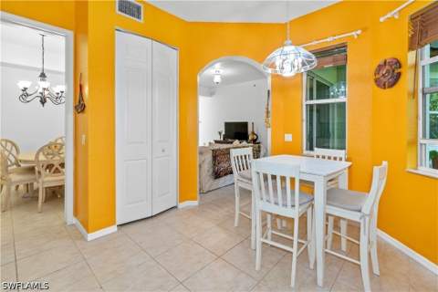 1405 Mariposa Cir 102, Naples FL - photo 6 of 43