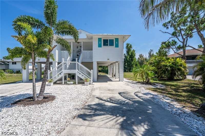 3 bedroom SingleFamilyResidence at 10810 Habitat Cir, Nesting Of Pine Island, Bokeelia — photo 1