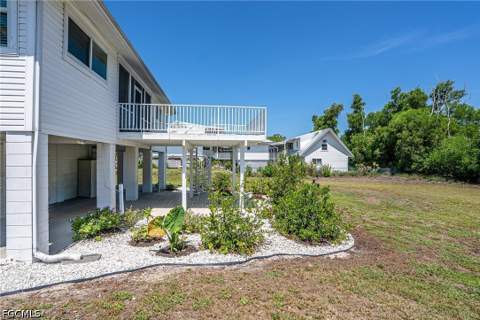 10810 Habitat Cir, Bokeelia FL - photo 12 of 50