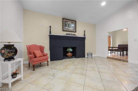 7823 Marx Dr, North Fort Myers FL - photo 6 of 27