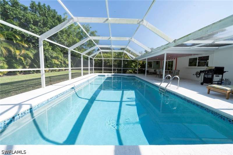 3 bedroom SingleFamilyResidence at 59 Wickliffe Dr, Willoughby Acres, Naples — photo 3