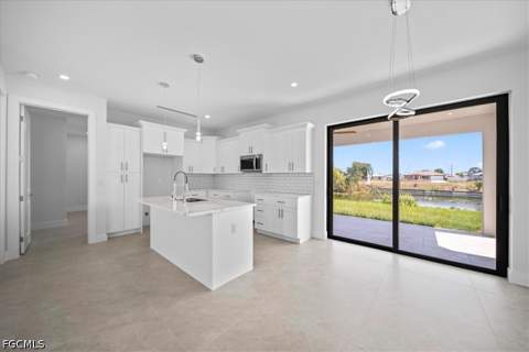 1317 NE 1st Ave, Cape Coral FL - photo 8 of 31