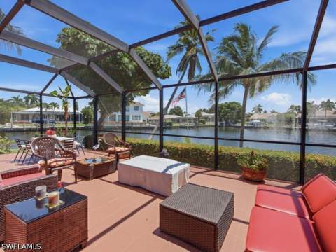 197 Gulfport Ct, Marco Island FL - photo 19 of 50