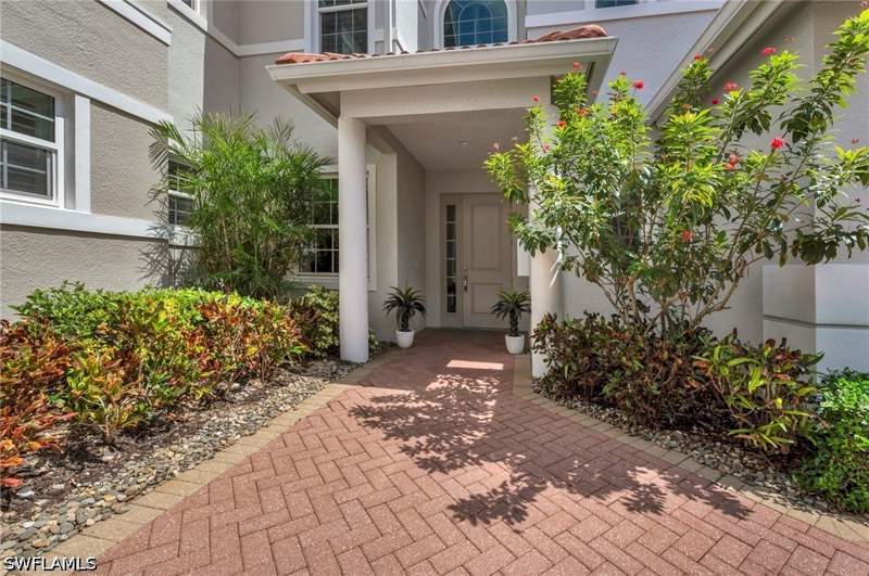 2 bedroom Condominium at 575 El Camino Real 6102, Vista Pointe, Naples — photo 2