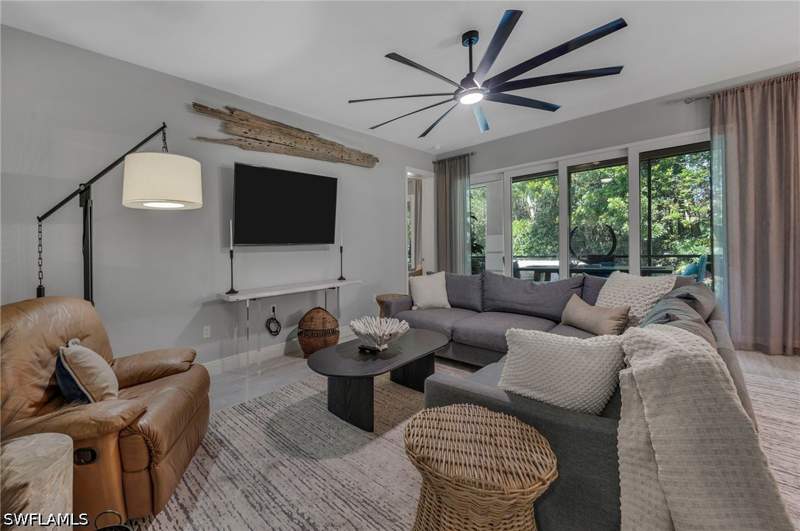 2 bedroom Condominium at 575 El Camino Real 6102, Vista Pointe, Naples — photo 5