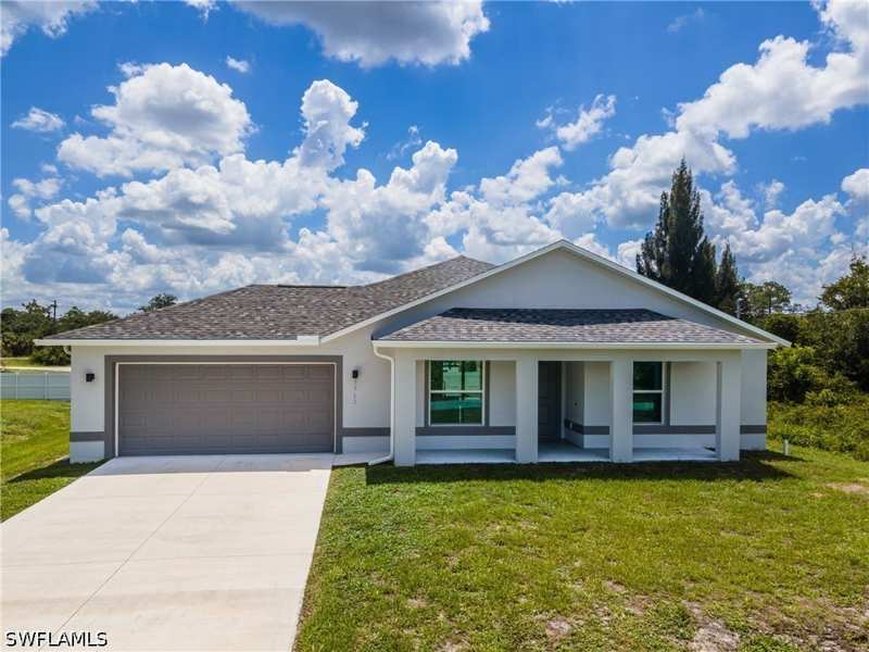 3 bedroom SingleFamilyResidence at 1962 Leghorn St, Greenbriar, Lehigh Acres — photo 1