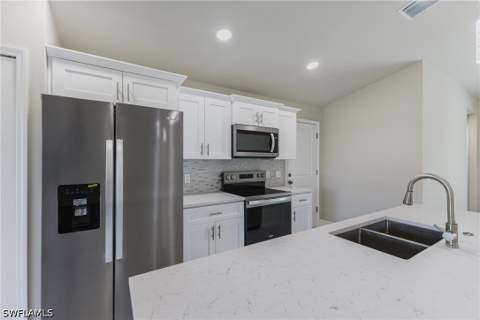 1962 Leghorn St, Lehigh Acres FL - photo 12 of 44
