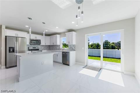 1964 Leghorn St, Lehigh Acres FL - photo 11 of 38