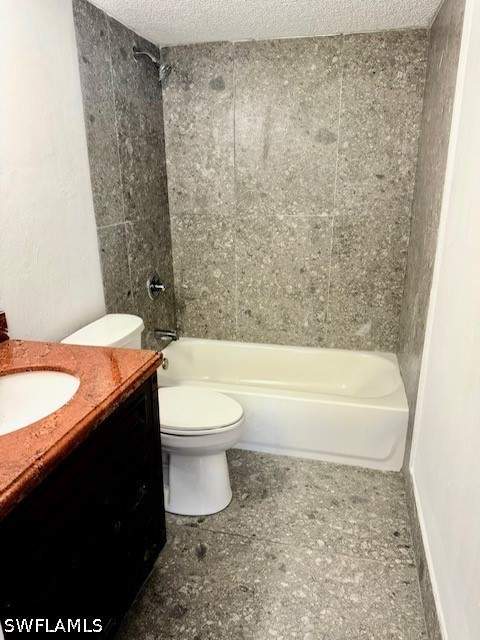 169 Santa Clara Dr 11, Naples FL - photo 14 of 40