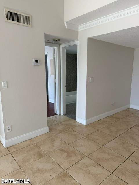 169 Santa Clara Dr 11, Naples FL - photo 15 of 40