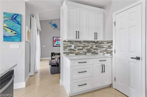 2101 SW 29th Ter, Cape Coral FL - photo 8 of 37