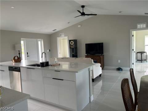 1534 NW 25th Ave, Cape Coral FL - photo 10 of 28