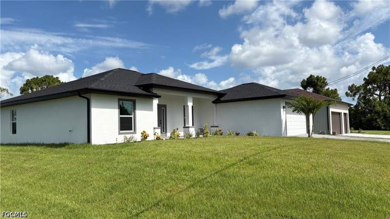 4 bedroom SingleFamilyResidence at 1534 NW 25th Ave, Cape Coral, Cape Coral — photo 3