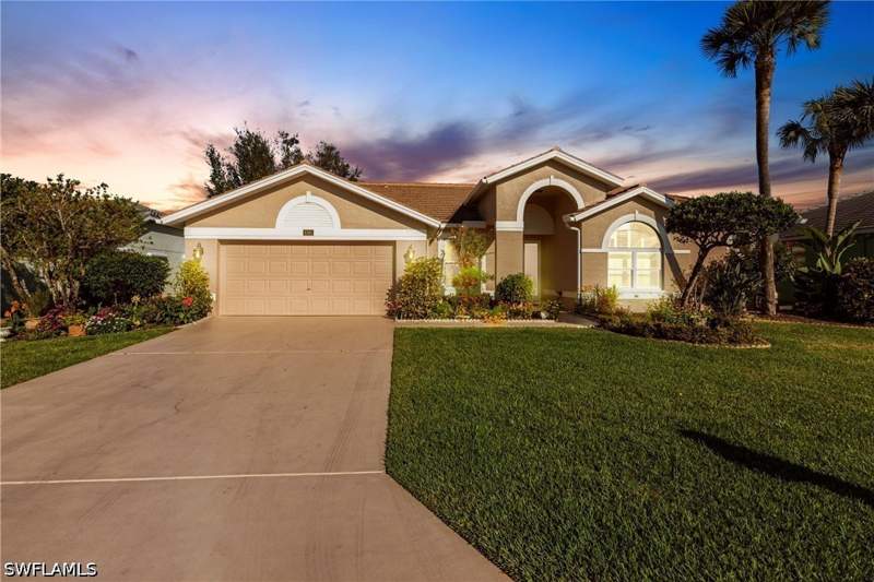 3 bedroom SingleFamilyResidence at 8361 Trentwood Ct, Cross Creek Estates, Fort Myers — photo 4