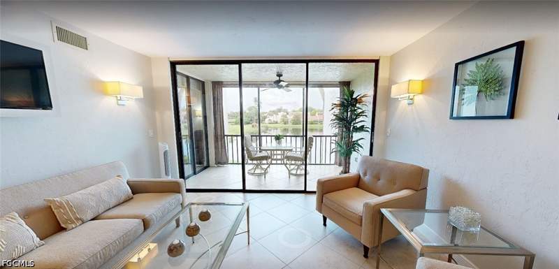 2 bedroom Condominium at 4574 Trawler Ct 202, Trawler Village, Fort Myers — photo 5