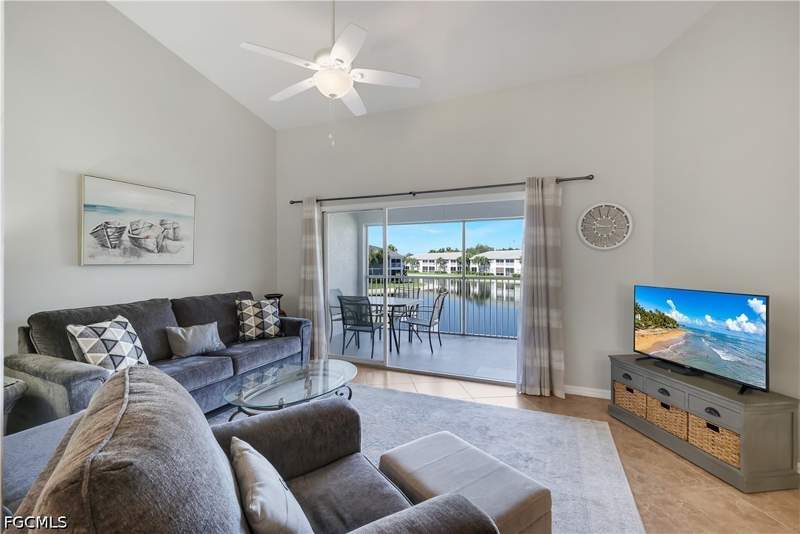 2 bedroom Condominium at 12131 Summergate Cir 203, Summerwind, Fort Myers — photo 3