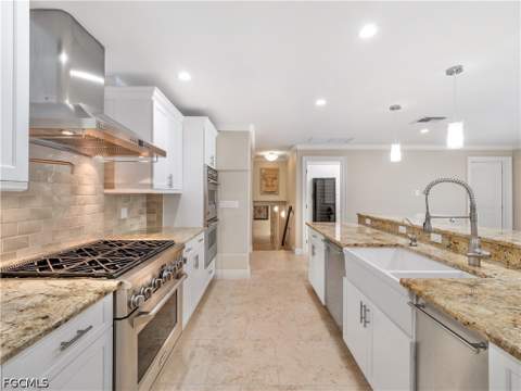13580 Brynwood Ln, Fort Myers FL - photo 18 of 50