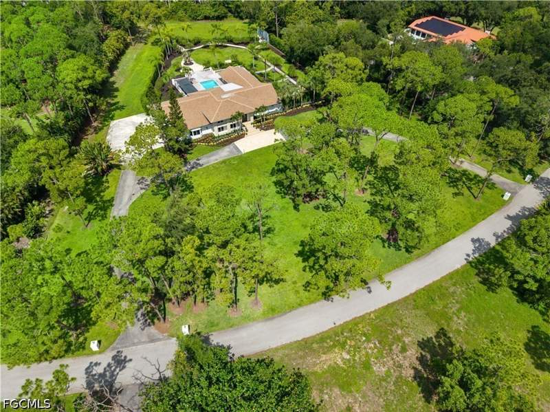 5 bedroom SingleFamilyResidence at 13580 Brynwood Ln, Brynwood, Fort Myers — photo 4