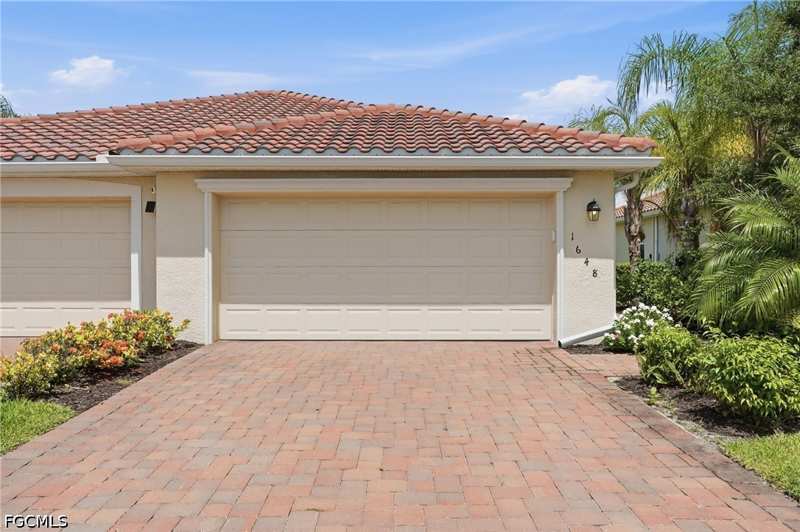 2 bedroom Attached at 1648 Alameda Dr, Orange Blossom Ranch, Naples — photo 1