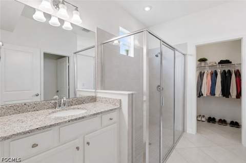 1648 Alameda Dr, Naples FL - photo 8 of 33