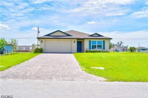 2119 NE 6th Pl, Cape Coral FL - photo 9 of 10
