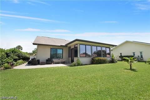 104 Brittany Ct, Naples FL - photo 18 of 42