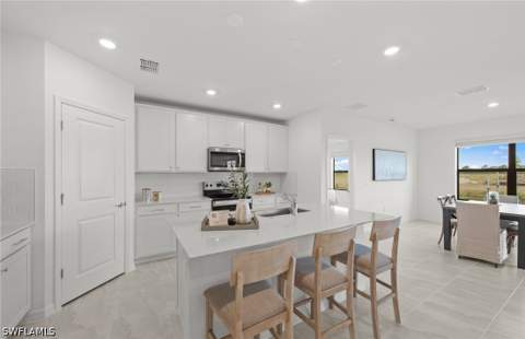 634 Lakeside Oasis Ave, Lehigh Acres FL - photo 15 of 27