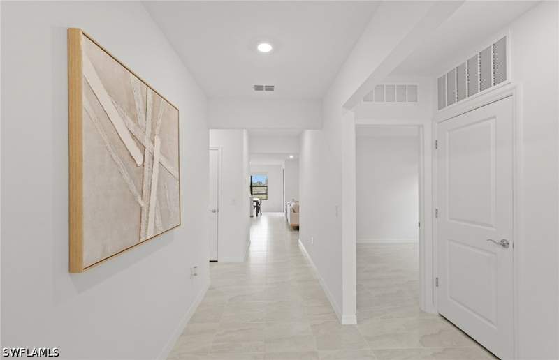 3 bedroom SingleFamilyResidence at 634 Lakeside Oasis Ave, Whispering Lakes, Lehigh Acres — photo 5