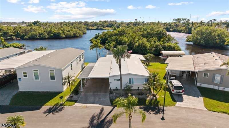 2 bedroom ManufacturedHome at 204 Sun Cir, Orange Harbor Mobile Home Park, Fort Myers — photo 1
