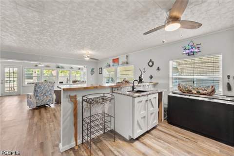 204 Sun Cir, Fort Myers FL - photo 10 of 25