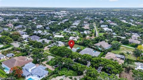 1608 Crayton Rd, Naples FL - photo 18 of 33