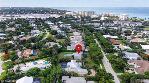 1608 Crayton Rd, Naples FL - photo 23 of 33