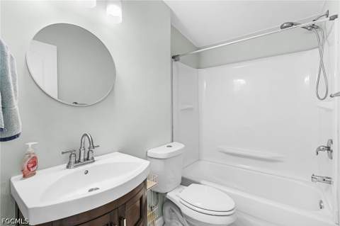 3121 Binnacle Ln, St James City FL - photo 17 of 35