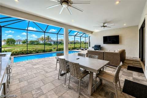 11110 Canal Grande Dr, Fort Myers FL - photo 24 of 35