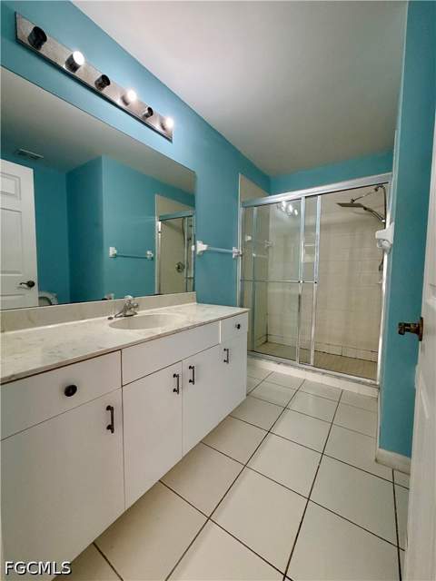 3618 Pine Oak Cir 105, Fort Myers FL - photo 14 of 24