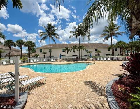 3618 Pine Oak Cir 105, Fort Myers FL - photo 20 of 24