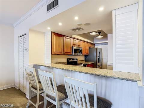 1901 Clifford St 1003, Fort Myers FL - photo 9 of 20