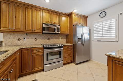 7008 Foxfire Dr, Fort Myers FL - photo 6 of 37