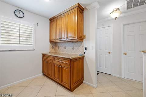 7008 Foxfire Dr, Fort Myers FL - photo 9 of 37