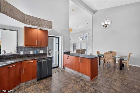 1124 Whiteheart Ct, Marco Island FL - photo 12 of 42