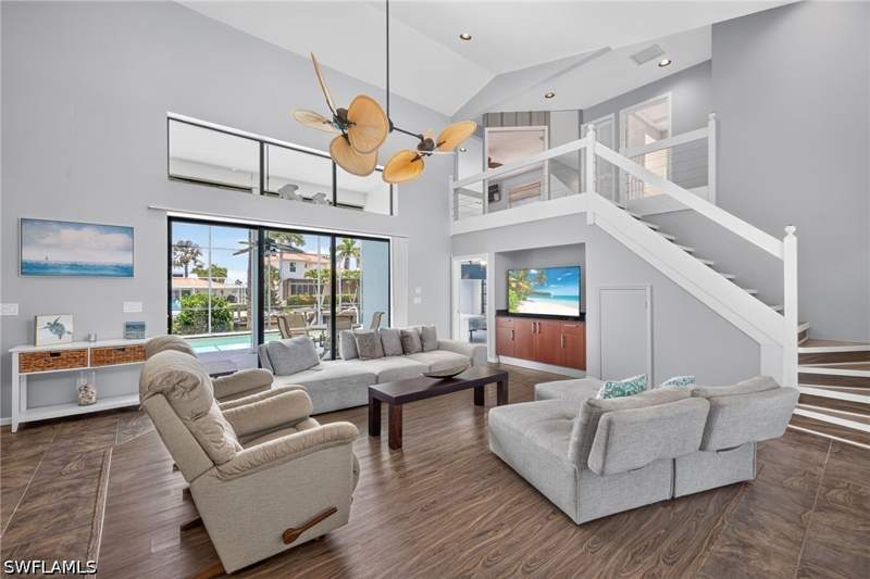 4 bedroom SingleFamilyResidence at 1124 Whiteheart Ct, Marco Island, Marco Island — photo 3