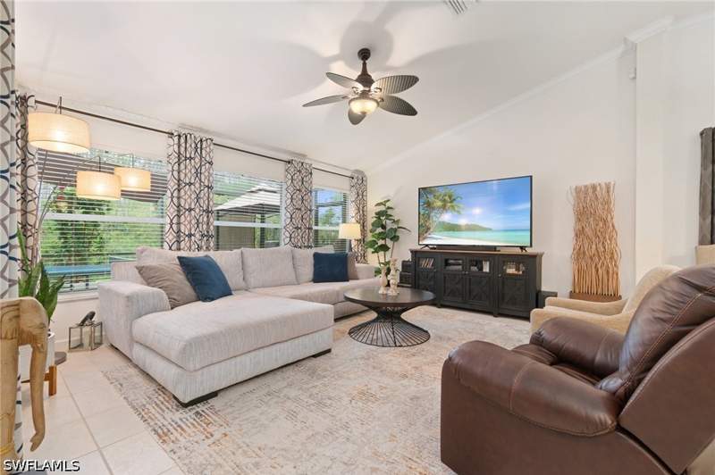 3 bedroom SingleFamilyResidence at 3801 Springside Dr, Fountain Lakes, Estero — photo 3