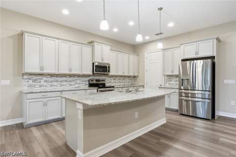 10240 Avonleigh Dr, Bonita Springs FL - photo 15 of 50