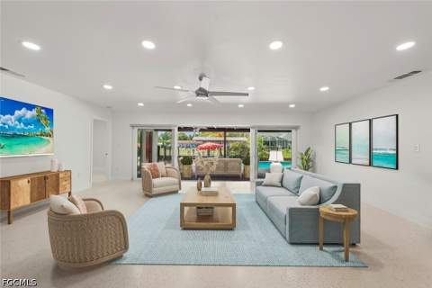 1040 Edgemere Dr, Fort Myers FL - photo 23 of 46