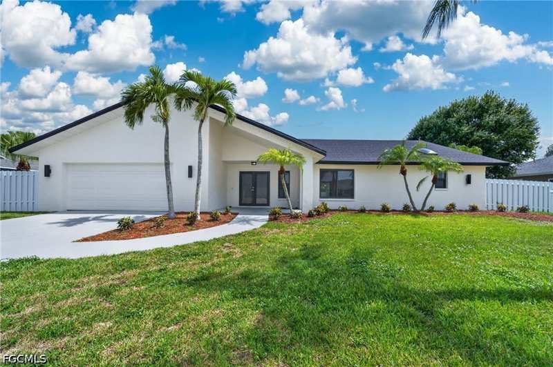 4 bedroom SingleFamilyResidence at 1408 SW 49th St, Cape Coral, Cape Coral — photo 1