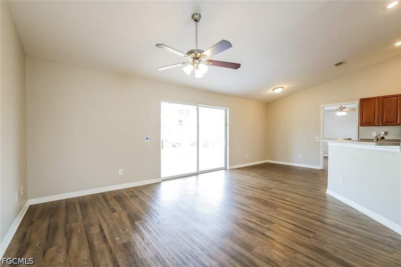 3 bedroom SingleFamilyResidence at 3201 42nd St SW, Lehigh Acres, Lehigh Acres — photo 5