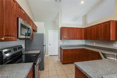 3201 42nd St SW, Lehigh Acres FL - photo 6 of 15