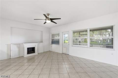 4430 Orange Grove Blvd, North Fort Myers FL - photo 10 of 35