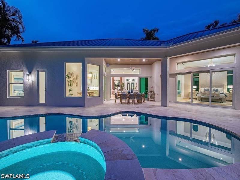 4 bedroom SingleFamilyResidence at 2363 Crayton Rd, Moorings, Naples — photo 4