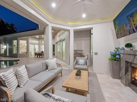 2363 Crayton Rd, Naples FL - photo 9 of 31